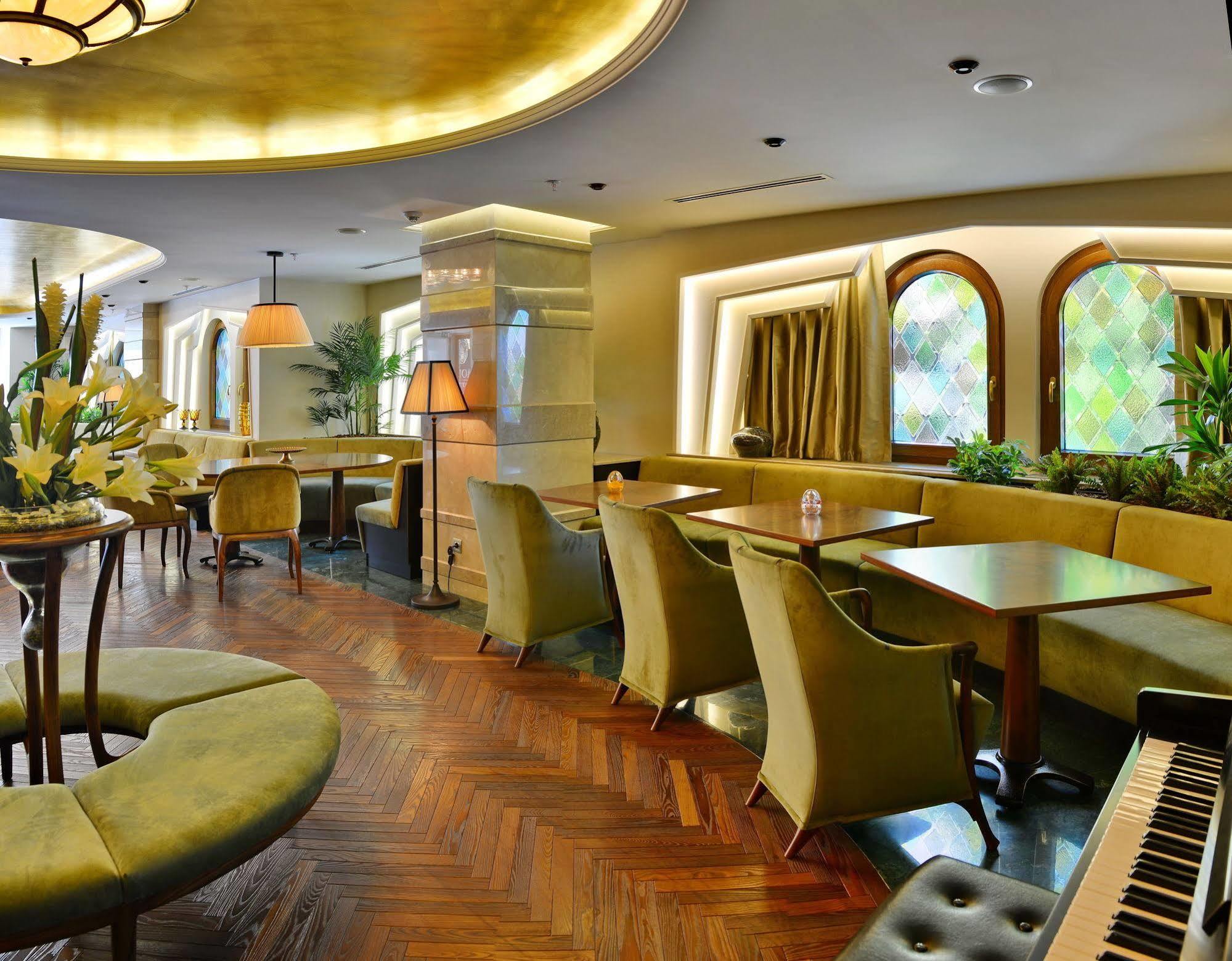 Warwick Ankara Hotel Luaran gambar